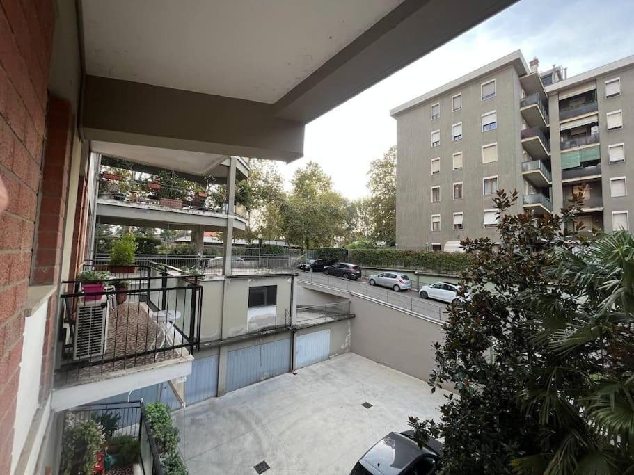 Appartamento Spazioso In Centro Piacenza Exterior foto