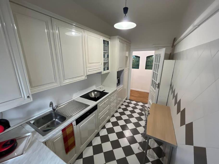 Appartamento Spazioso In Centro Piacenza Exterior foto